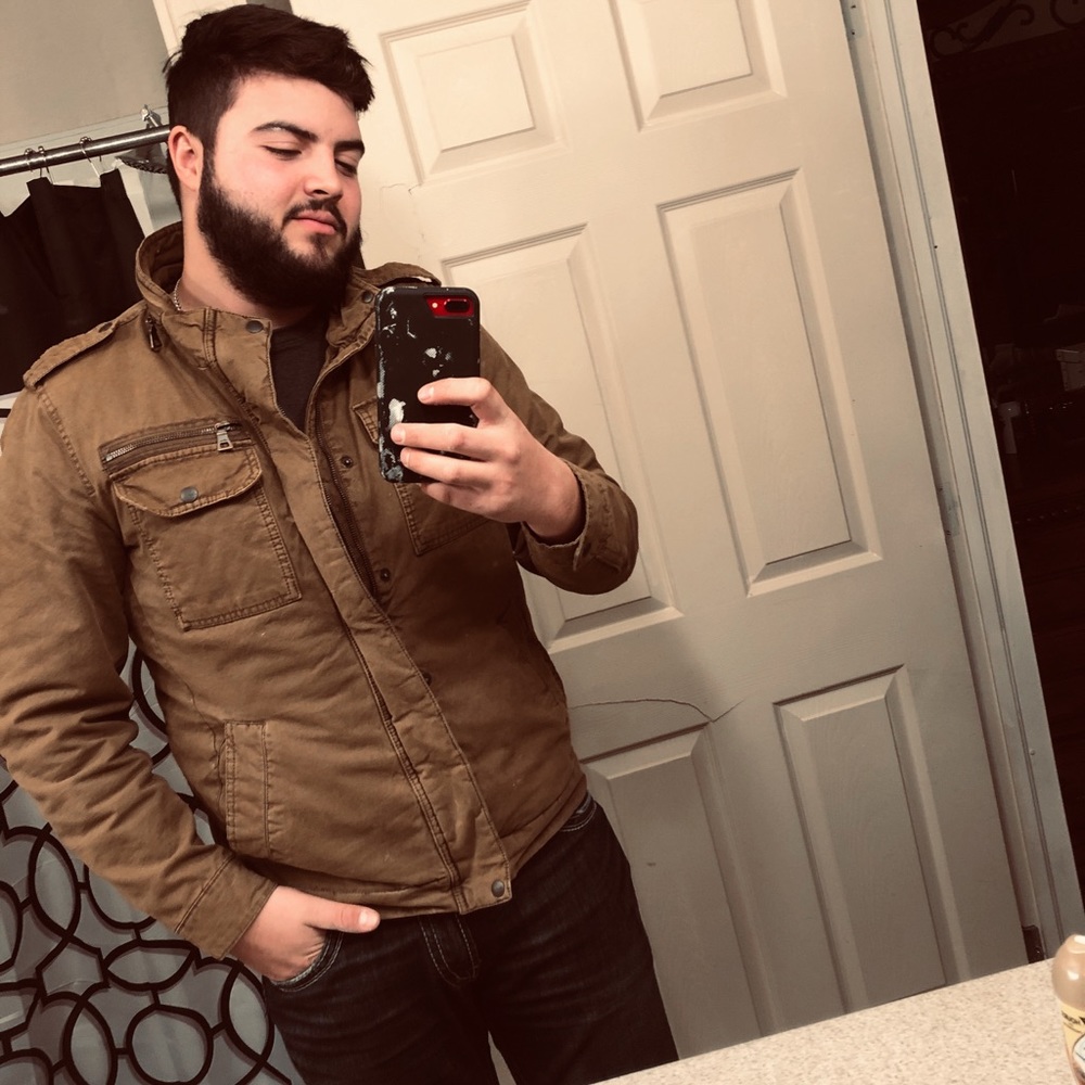 Meet your Posher, Maurilio